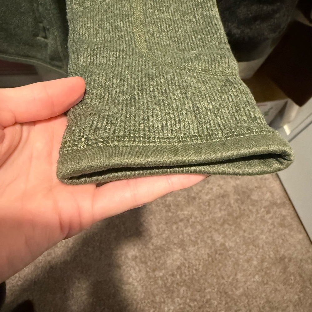 Patagonia Olive Fleece Jacket - Picture 5 of 5
